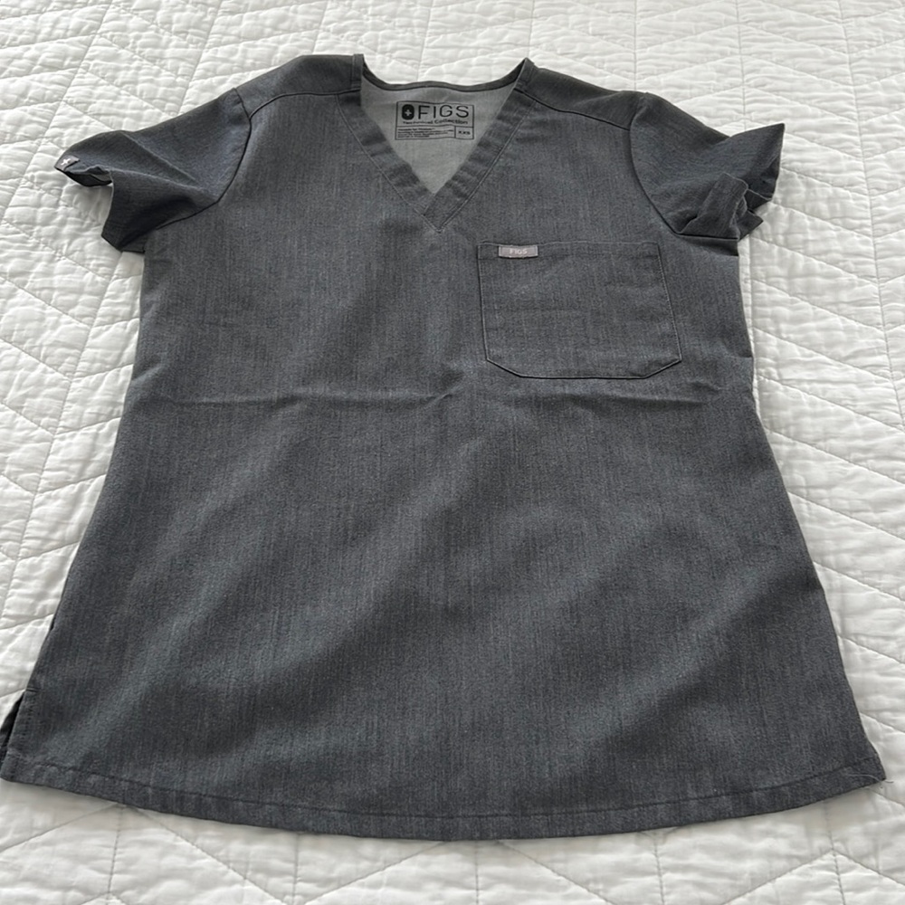 Figs Set in Gray XS/XSP